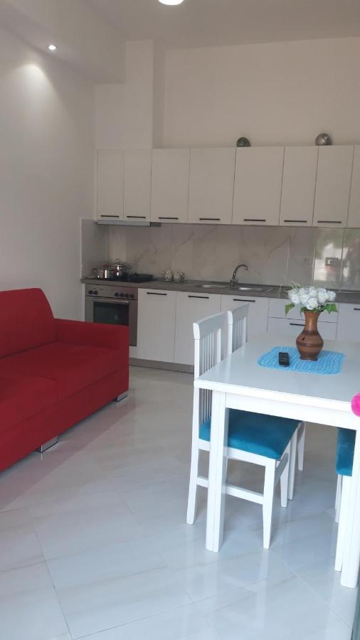 Villa Fredi Орикум Экстерьер фото